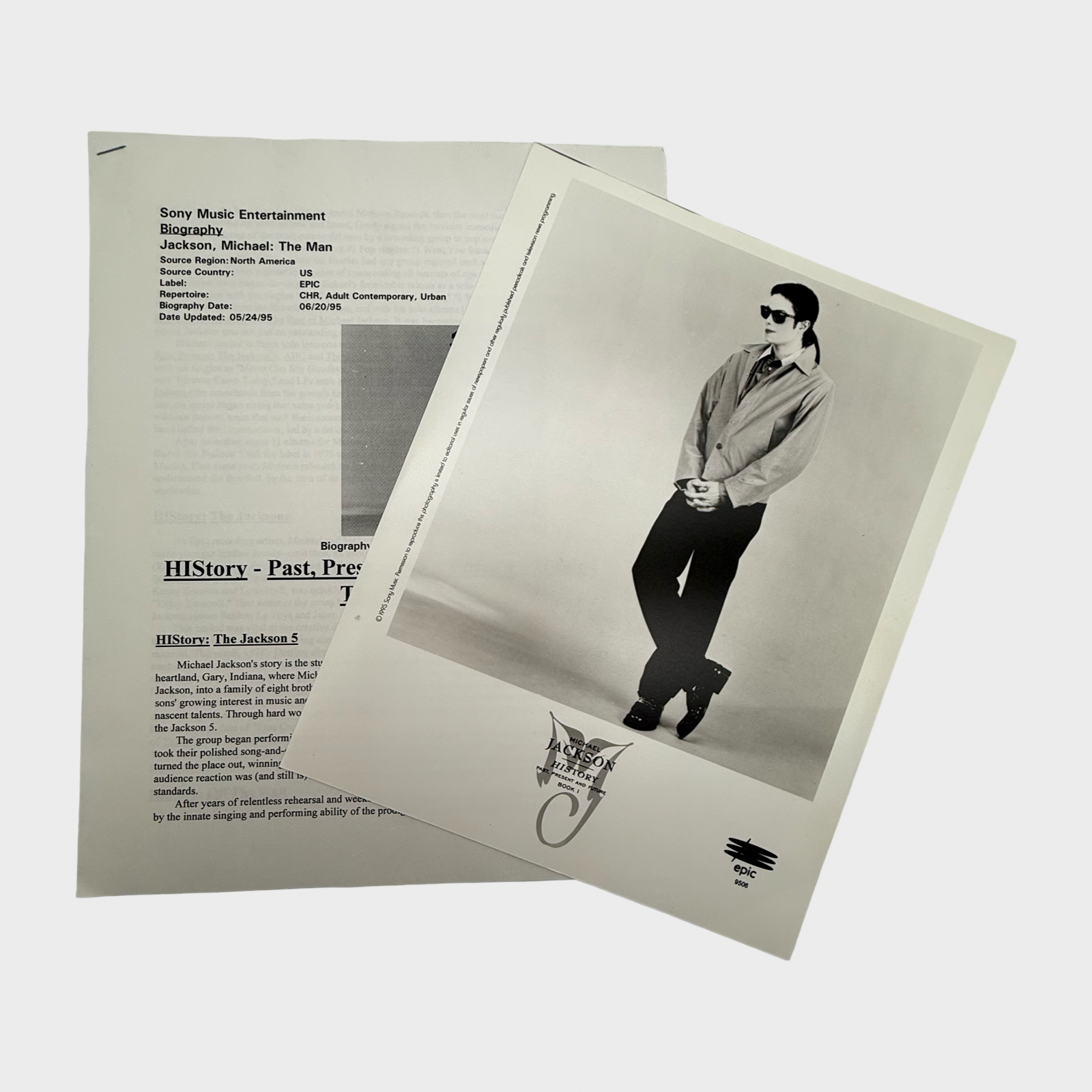 Michael Jackson HIStory Press Release with Photo – Michael Jackson